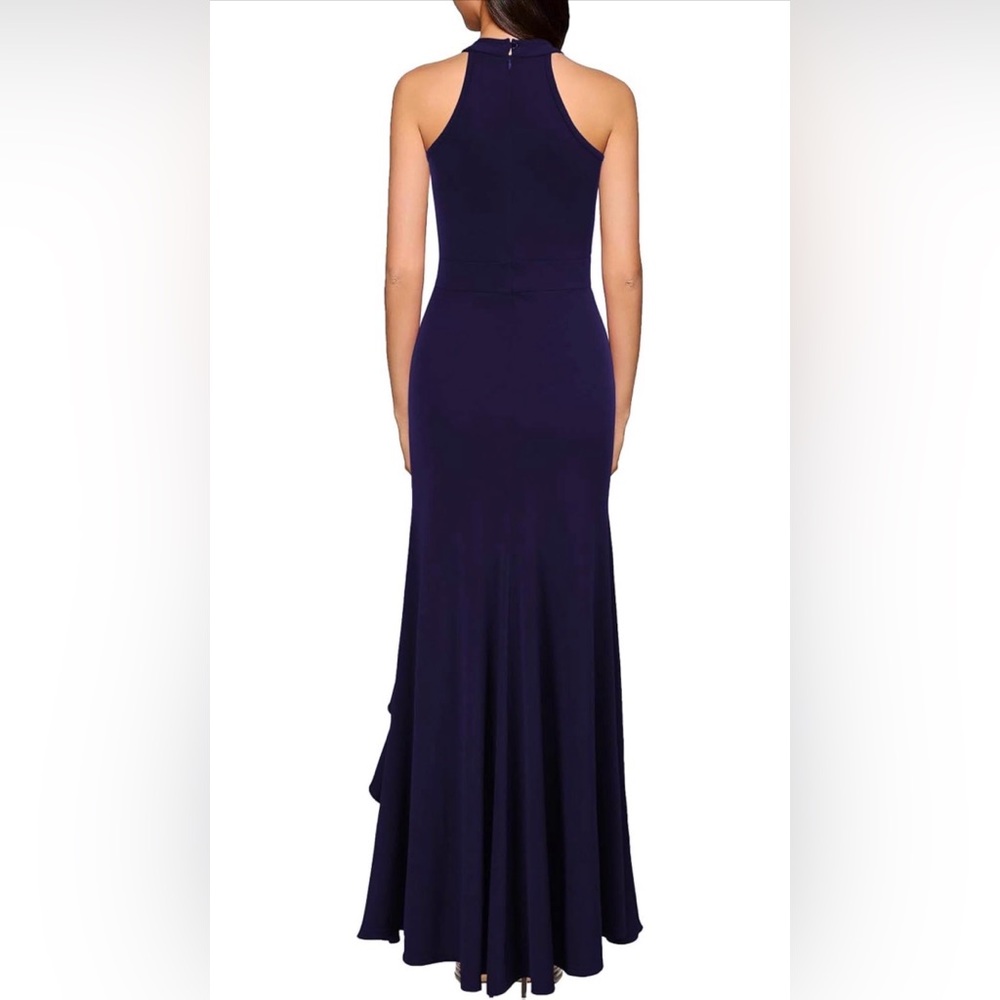Elegant Navy Blue Evening Gown